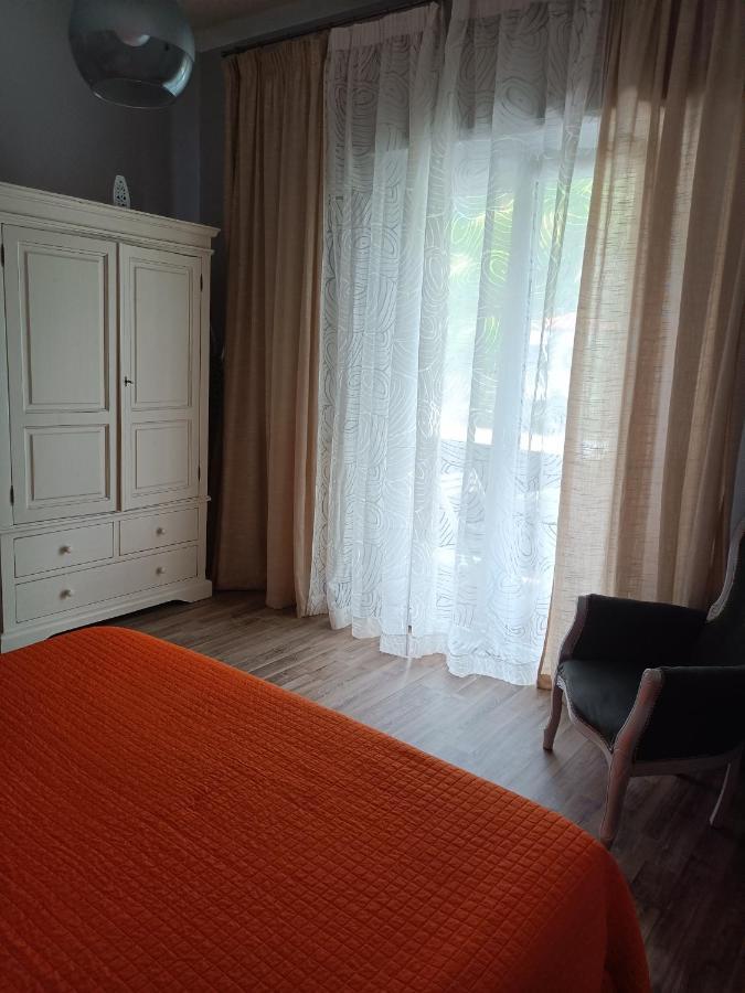 Deco & Retro Apartment La Spezia Buitenkant foto
